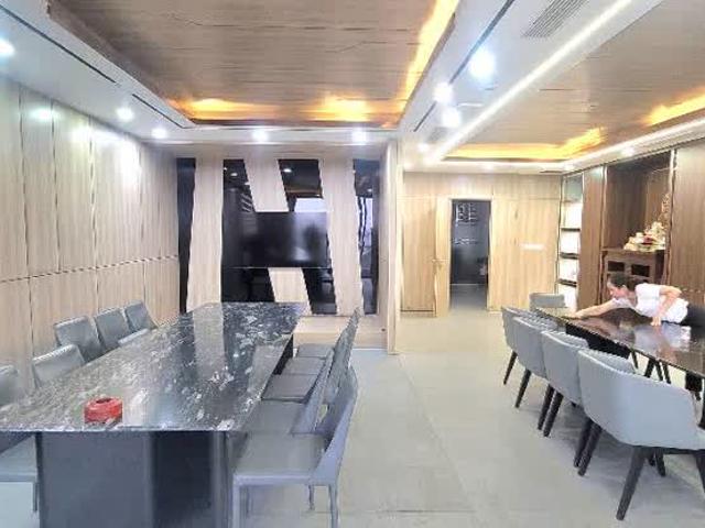 Nhà mặt phố bán tại Hoàn Kiếm, Hà Nội