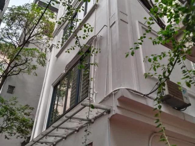 Nhà mặt phố bán tại Hoàn Kiếm, Hà Nội