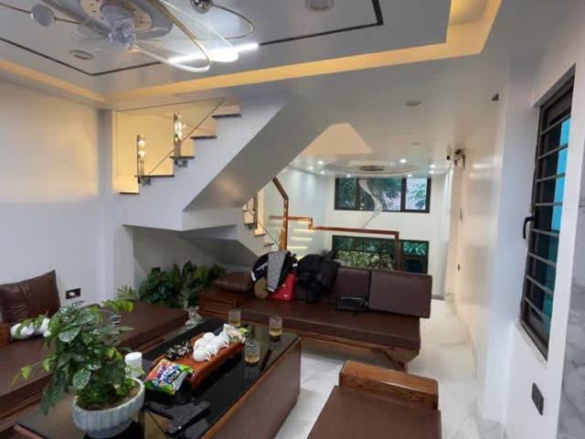 Nhà bán tại Hoàn Kiếm, Hà Nội