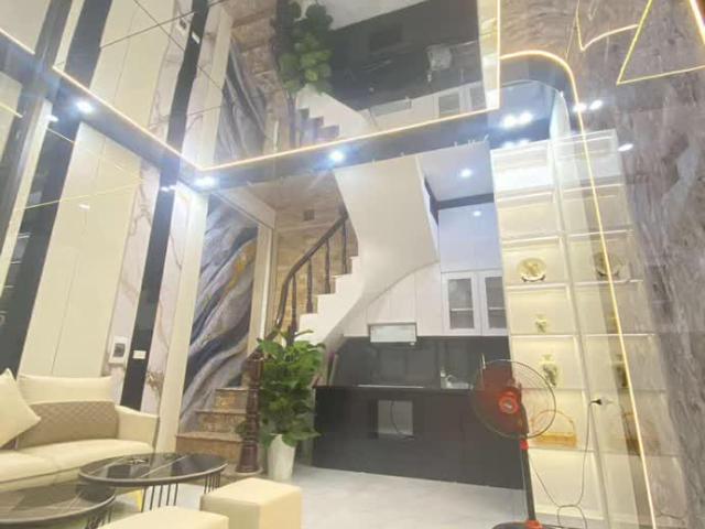 Nhà bán tại Hoàn Kiếm, Hà Nội