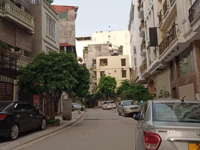 Nhà bán tại Hoàn Kiếm, Hà Nội