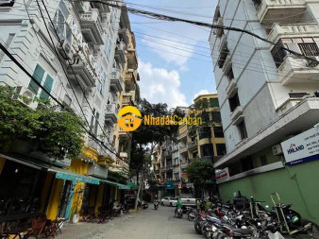 Nhà mặt phố bán