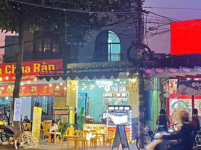 Nhà mặt phố bán