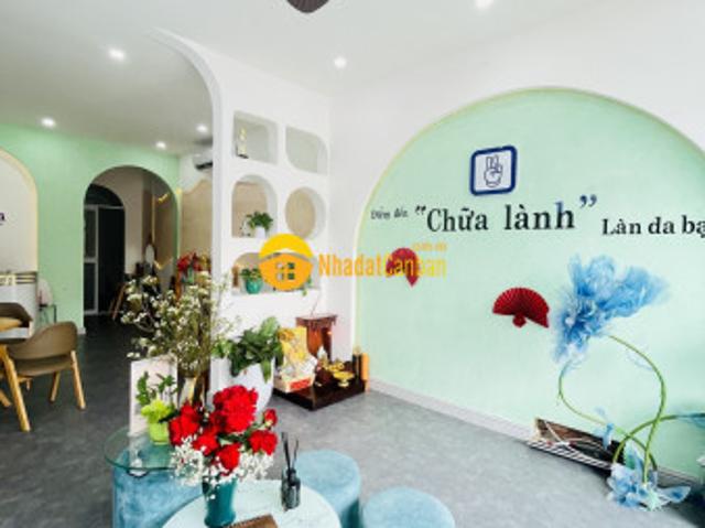 Nhà mặt phố bán