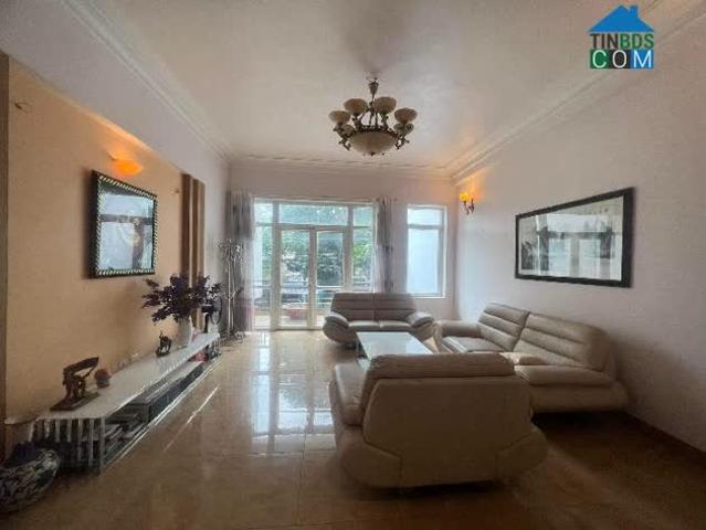 Nhà mặt phố bán tại Hoàn Kiếm, Hà Nội