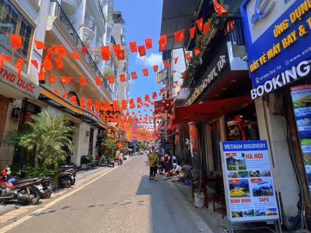 Nhà mặt phố bán tại Hoàn Kiếm, Hà Nội