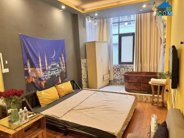 Nhà mặt phố bán tại Hoàn Kiếm, Hà Nội