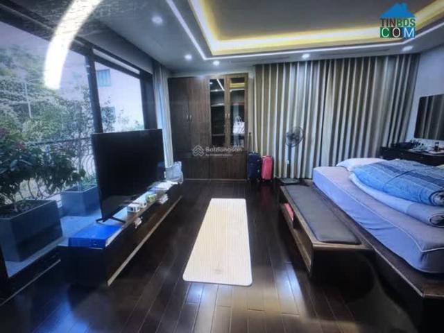 Nhà mặt phố bán tại Hoàn Kiếm, Hà Nội