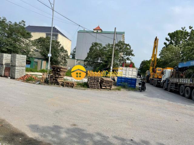 Mặt bằng bán