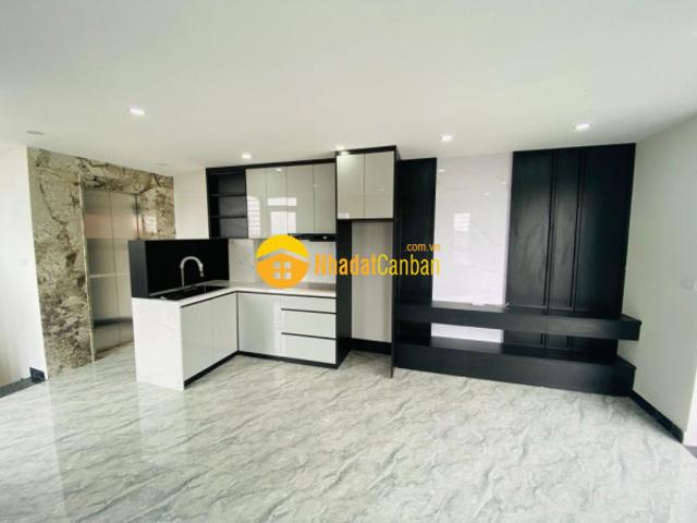 Nhà mặt phố bán