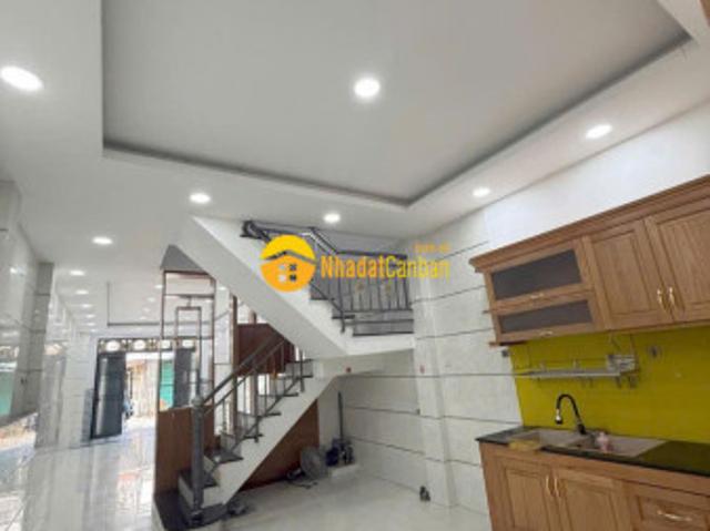 Nhà mặt phố bán