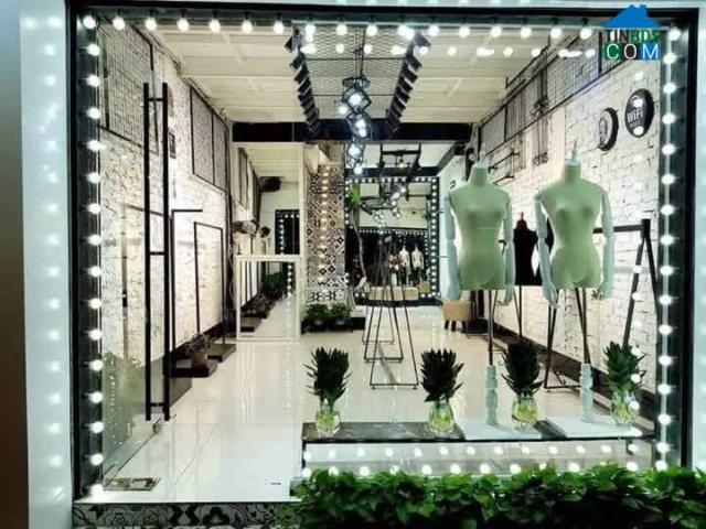 Nhà mặt phố bán tại Hoàn Kiếm, Hà Nội