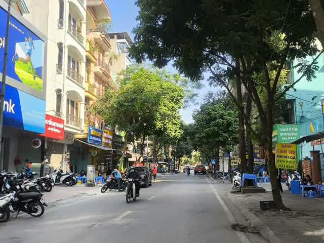Nhà mặt phố bán tại Hoàn Kiếm, Hà Nội