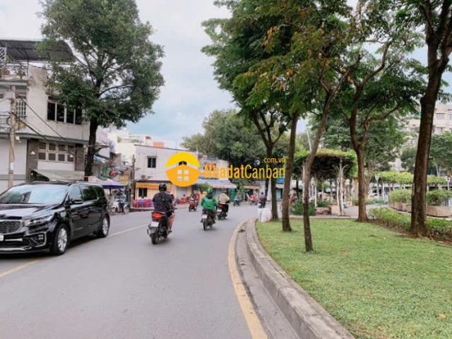 Nhà mặt phố bán