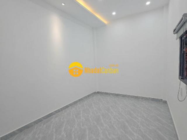 Nhà mặt phố bán