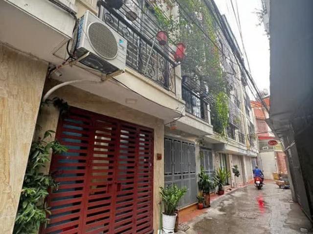 Nhà mặt phố bán tại Hoàn Kiếm, Hà Nội