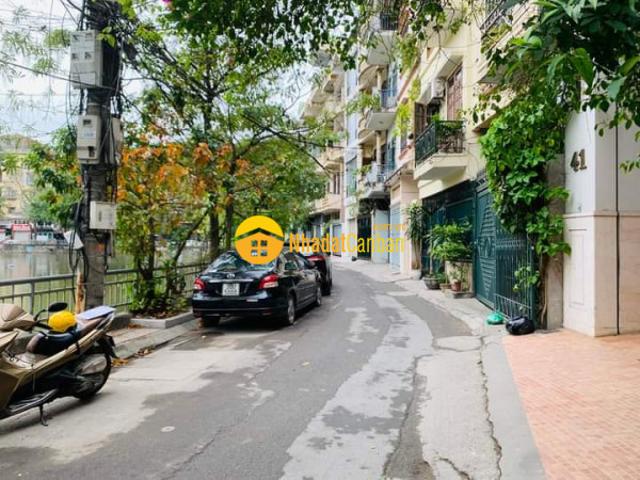 Nhà mặt phố bán