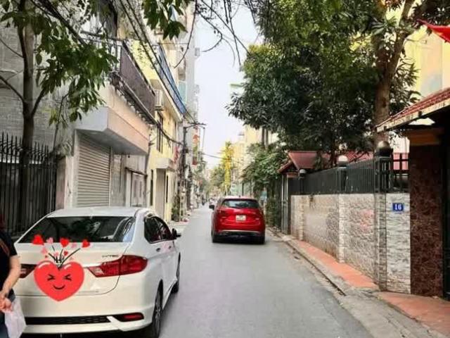 Nhà bán tại Hoàn Kiếm, Hà Nội