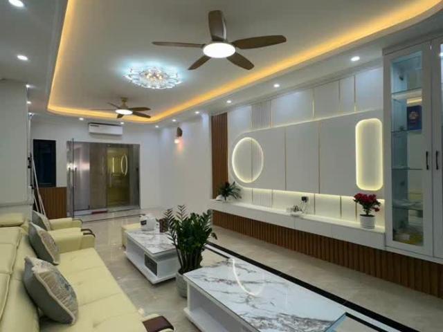 Nhà bán tại Hoàn Kiếm, Hà Nội
