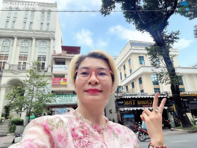 Nhà mặt phố bán tại Khuôn viên UBND Thành phố Hồ Chí Minh, Thành phố Hồ Chí Minh
