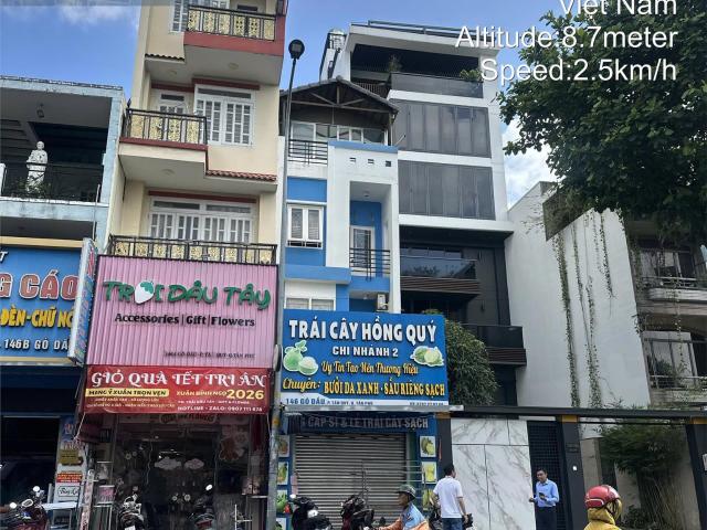 Nhà mặt phố bán