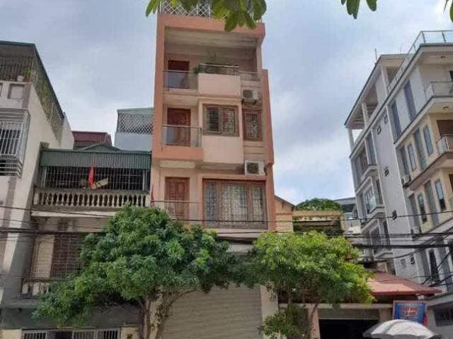 Nhà mặt phố bán tại Hoàn Kiếm, Hà Nội