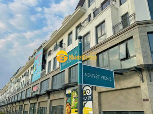 Nhà mặt phố bán