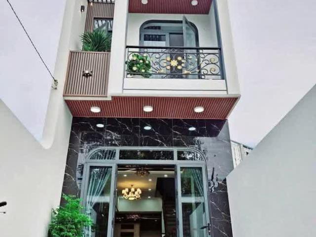 Nhà mặt phố bán tại Gia Lai