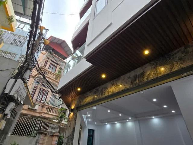 Nhà bán tại Hoàn Kiếm, Hà Nội