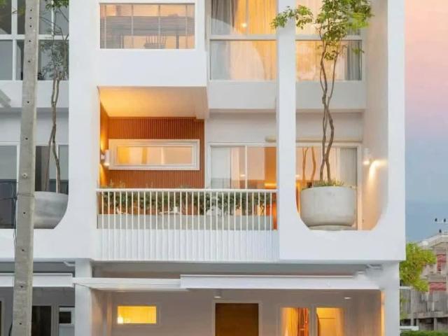 Nhà mặt phố bán tại Gia Lai
