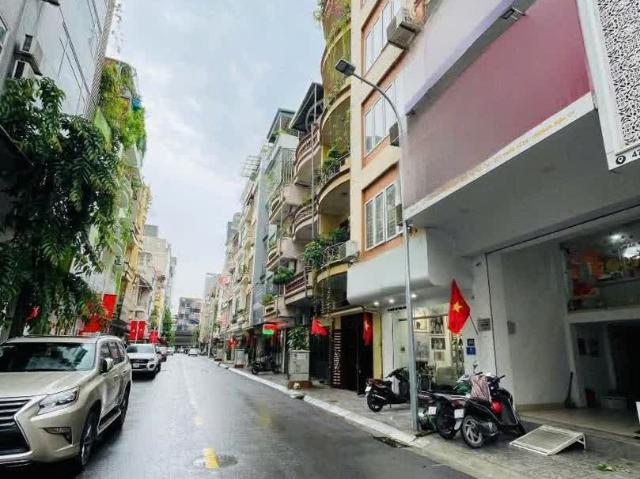 Nhà bán tại Hoàn Kiếm, Hà Nội