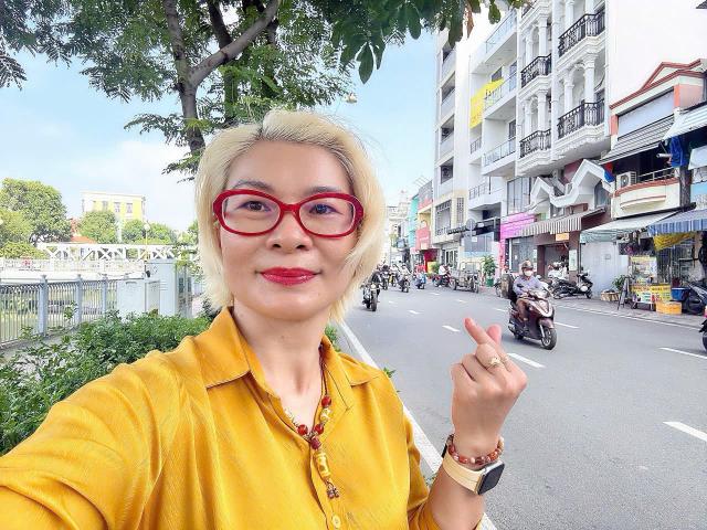 Nhà mặt phố bán