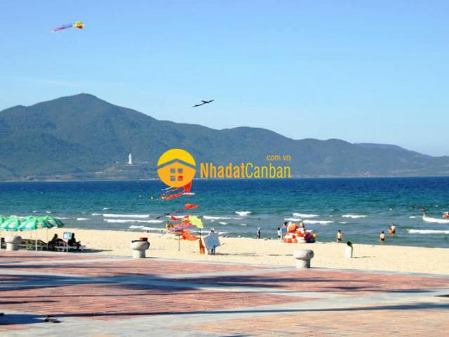 Nhà mặt phố bán