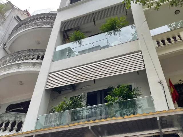 Nhà bán tại Hoàn Kiếm, Hà Nội