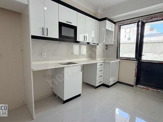 İstanbul içerisinde satılık mülk