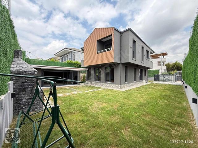 Sariçam, Adana içerisinde satılık Villa