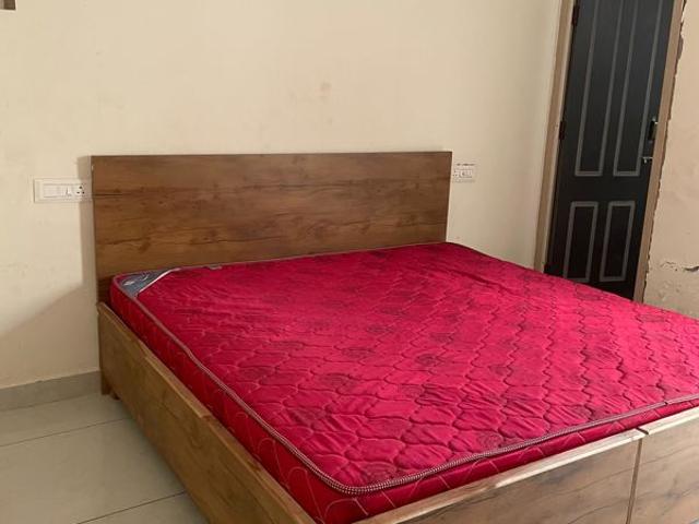 Flat for rent in Zirakpur, Punjab