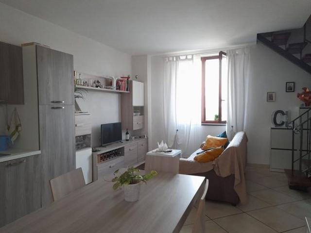 Appartamento in affitto a Signa, Firenze
