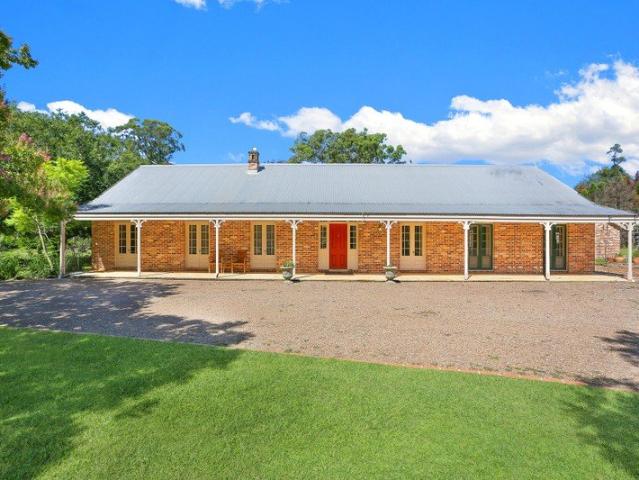 Cottage for sale in Sydney, New South Wales