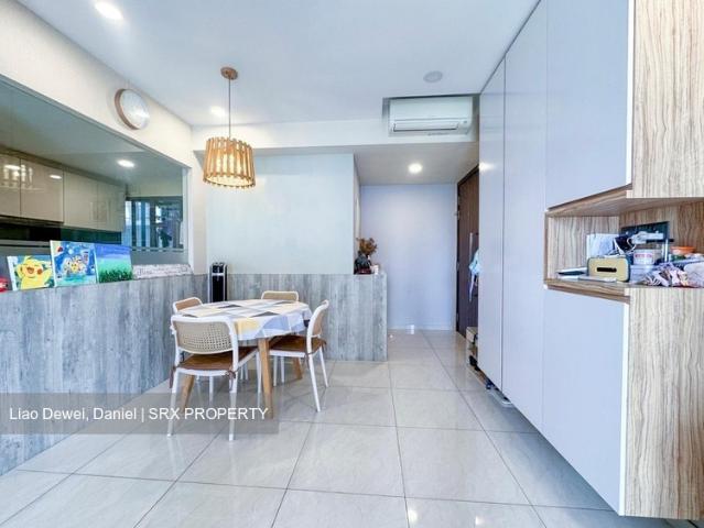 Condominium for rent in 23 North West