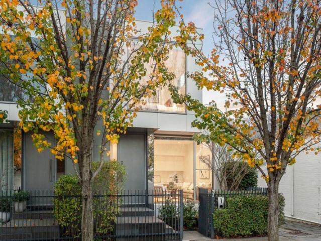 Townhouse for sale in Camerons Creek, Victoria