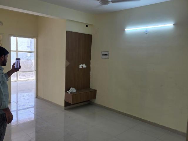 Flat for rent in Hariana