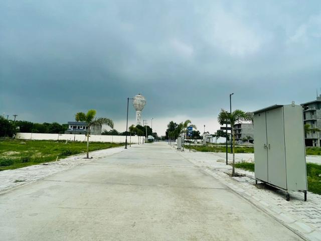 Land for sale in Hariana