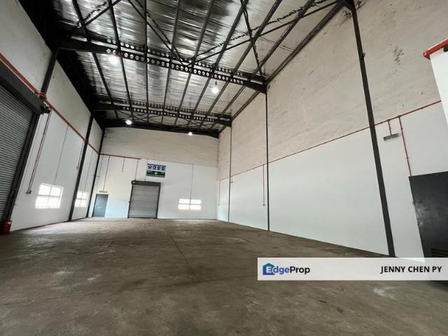 Warehouse for rent in Semenyih, Majlis Perbandaran Kajang