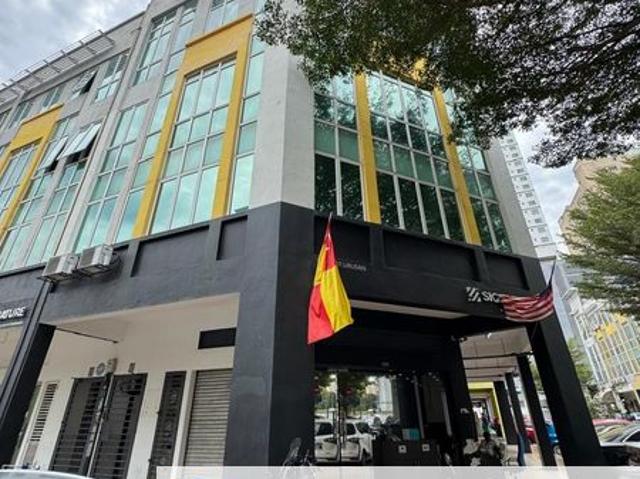 Shop for sale in Petaling, Damansara Damai