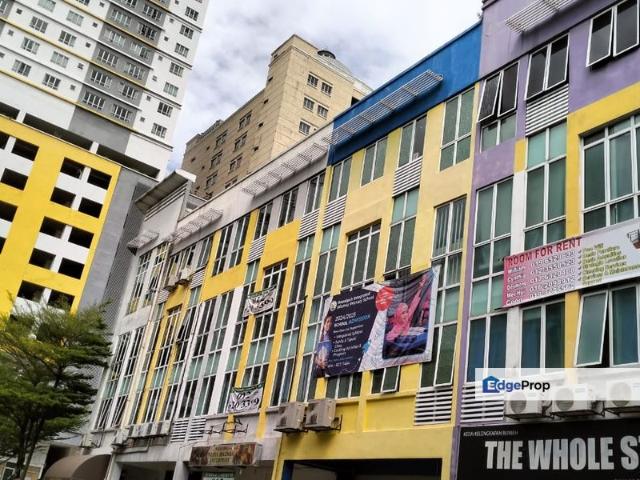 Shop for sale in Petaling, Damansara Damai