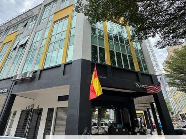 Shop for sale in Petaling, Damansara Damai