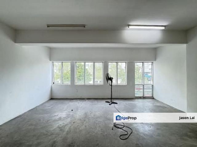 Shop for sale in Petaling, Damansara Damai