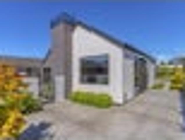 House for sale in Harewood, Canterbury