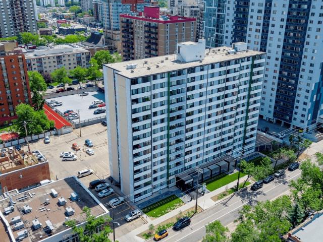 Apartment for rent in Wedgewood, Alberta
